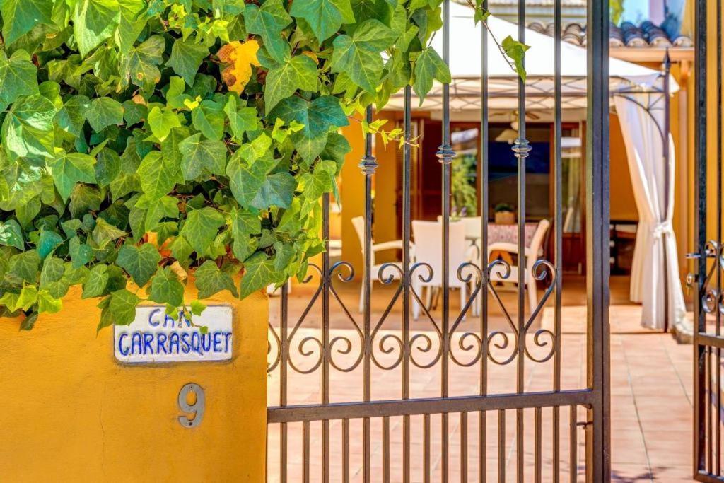 Carrasquet Villa *