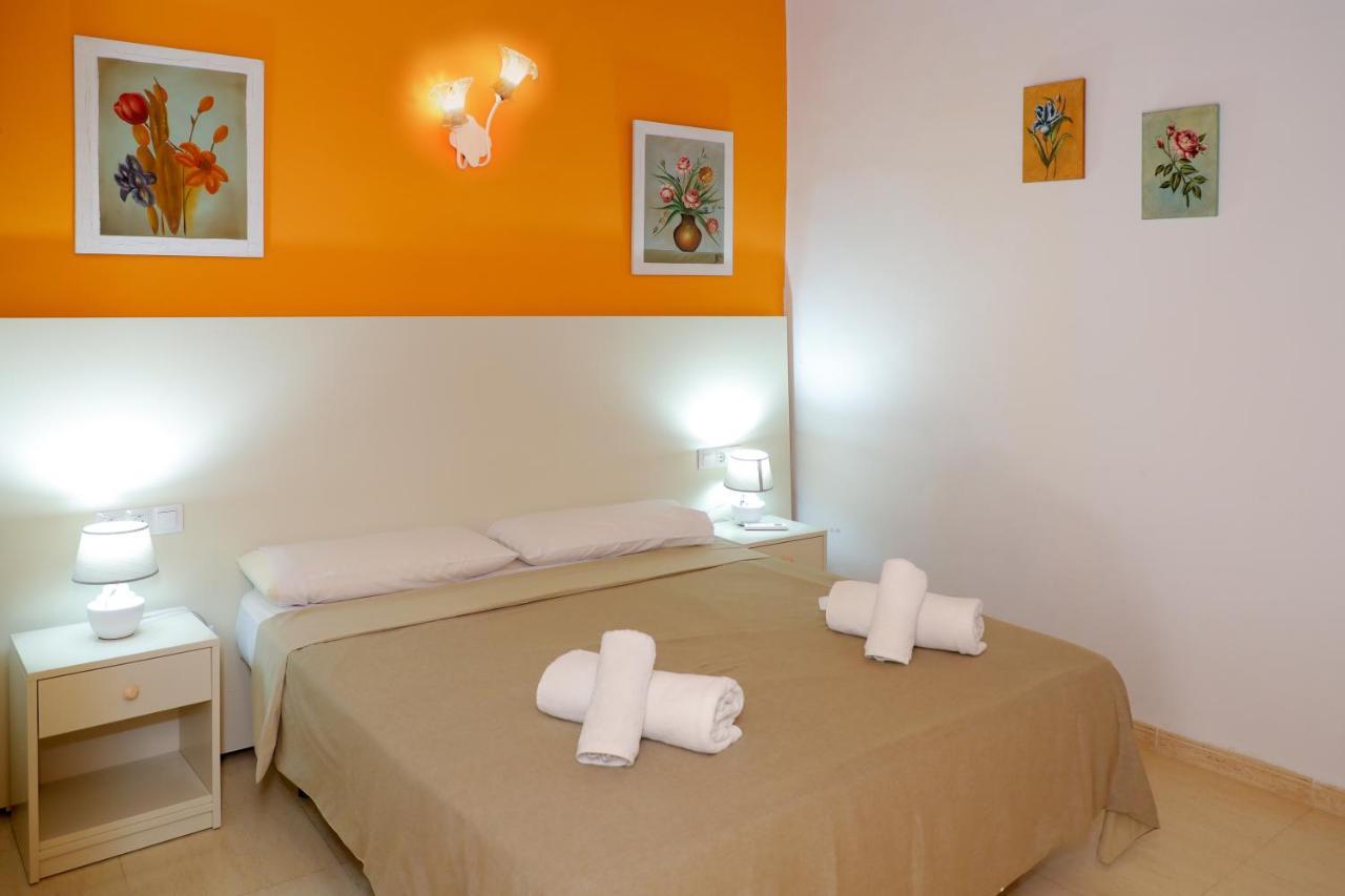 Carrasquet Villa *